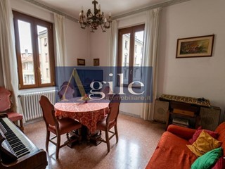 Quadrilocale in Vendita a Ascoli Piceno, 130'000&euro;, 100 m²