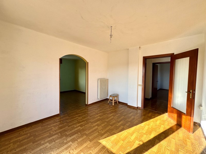 Quadrilocale in Vendita a Schio, 98'000&euro;, 123 m²