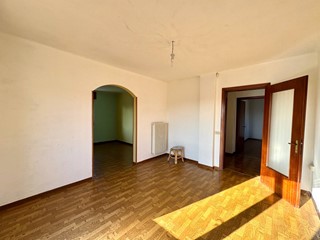 Quadrilocale in Vendita a Schio, 98'000&euro;, 123 m²