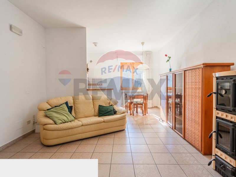 Appartamento in Vendita a Gissi, 55'000&euro;, 80 m²
