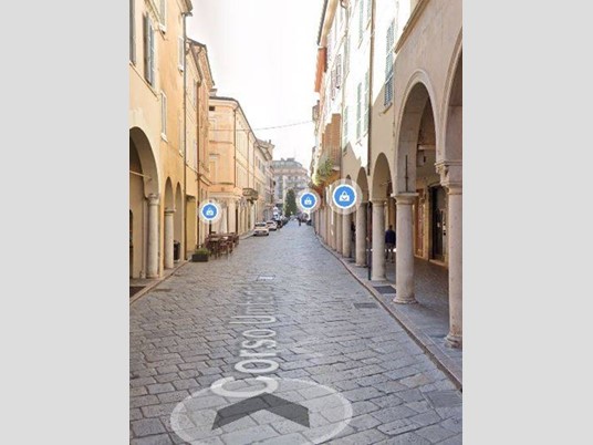 Quadrilocale in Vendita a Mantova, 220'000&euro;, 180 m²