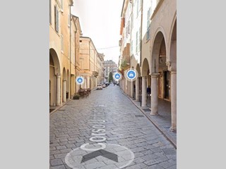 Quadrilocale in Vendita a Mantova, 220'000&euro;, 180 m²