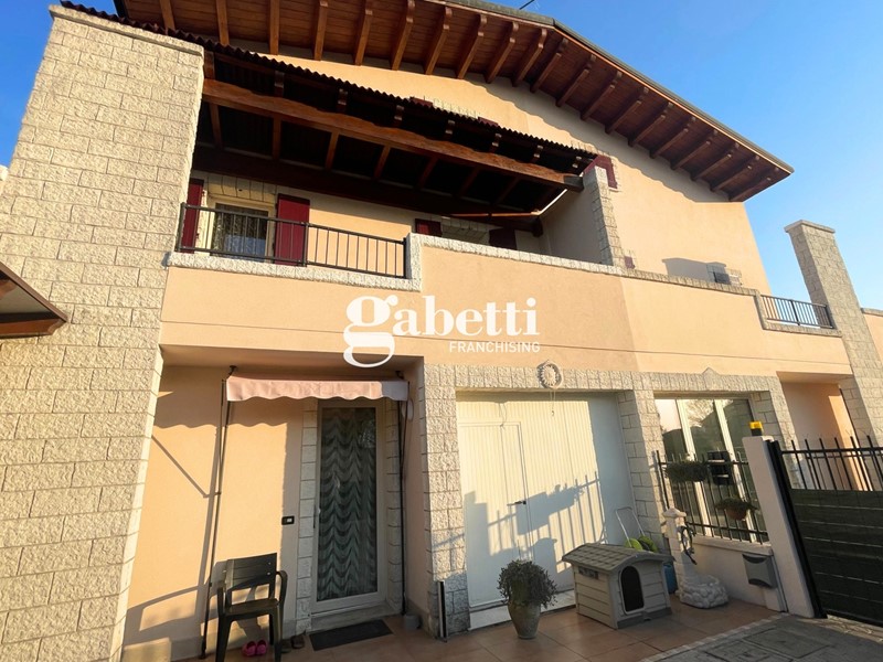 Appartamento in Vendita a Arre, 193'000&euro;, 132 m²