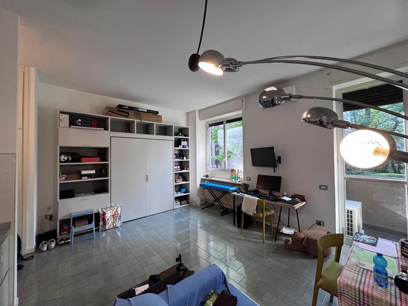 Monolocale in Vendita a Legnano, 95'000&euro;, 45 m², arredato