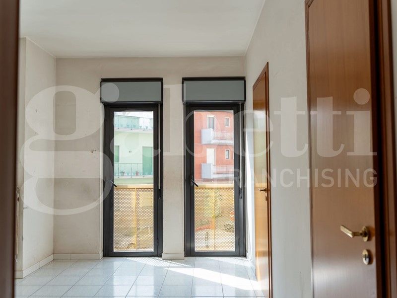 Quadrilocale in Vendita a Barletta, 290'000&euro;, 120 m², con Box