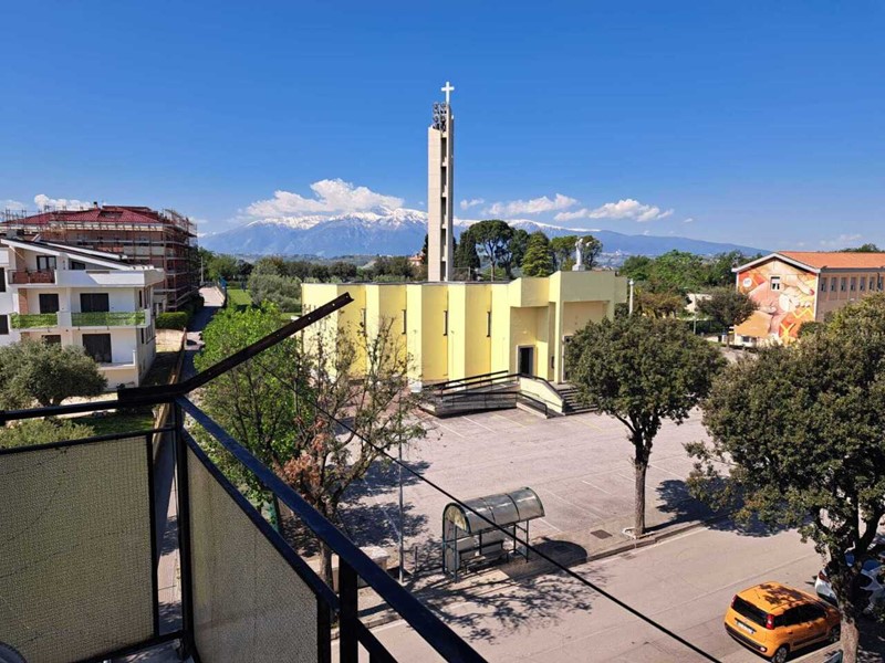 Appartamento in Vendita a Lanciano, 79'000&euro;, 108 m², arredato, con Box