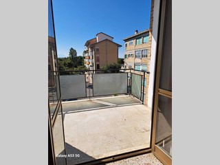 Appartamento in Vendita a Lanciano, 69'000&euro;, 110 m², arredato, con Box