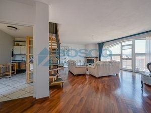 Appartamento in Vendita a La Spezia, zona Ovest, 360'000&euro;, 162 m², con Box