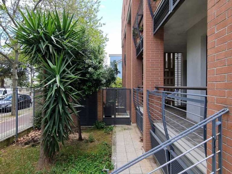 Quadrilocale in Vendita a Pescara, 235'000&euro;, 77 m², con Box