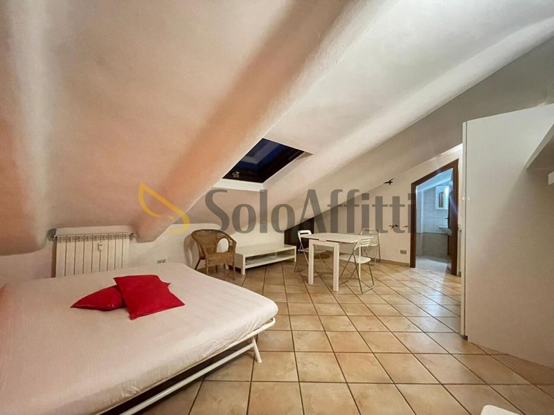 Monolocale in Affitto a Torino, zona Campidoglio, 450&euro;, 40 m², arredato