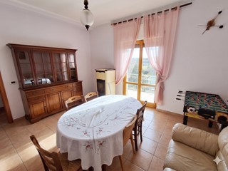 Quadrilocale in Vendita a San Leo, 135'000&euro;, 84 m²