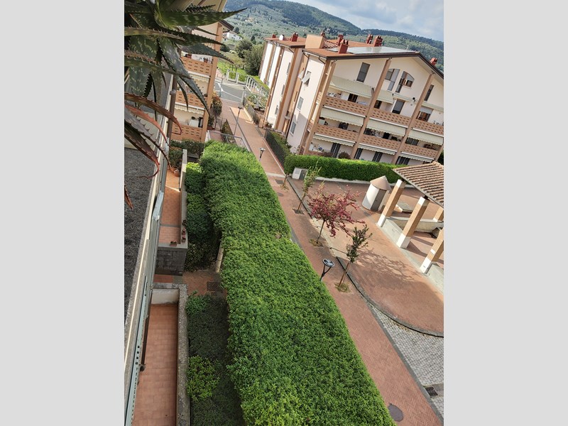 Appartamento in Vendita a Sesto Fiorentino, zona Doccia , 450'000&euro;, 100 m²