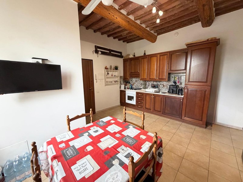 Trilocale in Vendita a San Miniato, zona Ponte a Elsa, 115'000&euro;, 75 m²