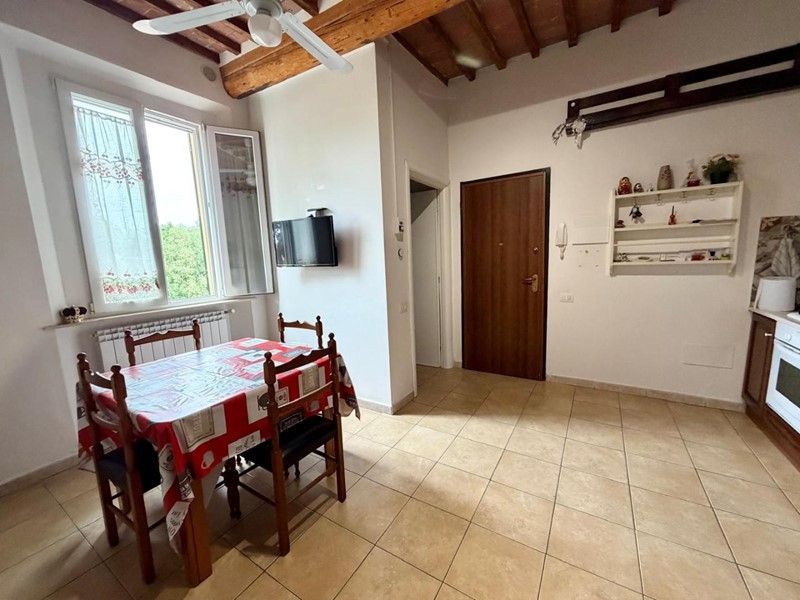 Trilocale in Vendita a Empoli, zona Ponte a Elsa, 115'000&euro;, 75 m²