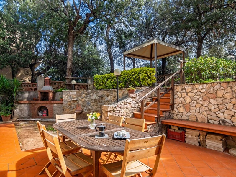 Quadrilocale in Affitto a San Vincenzo, 1'000&euro;, 115 m², arredato