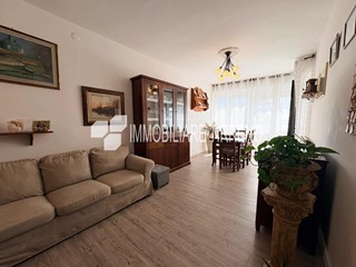 Quadrilocale in Vendita a Massa, 275'000&euro;, 93 m²