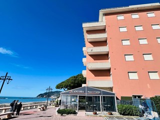 Trilocale in Vendita a San Bartolomeo al Mare, 298'000&euro;, 95 m²