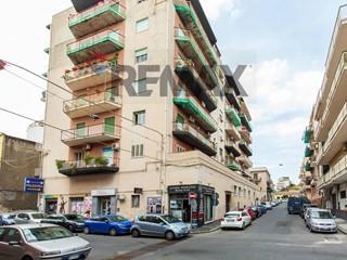 Trilocale in Vendita a Catania, 135'000&euro;, 92 m²