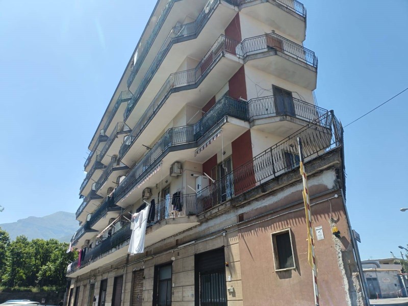 Quadrilocale in Vendita a Sant'Egidio del Monte Albino, 100'000&euro;, 88 m²