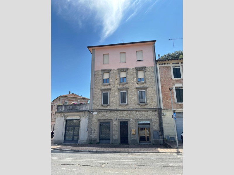 Trilocale in Vendita a Marsciano, 69'000&euro;, 80 m²