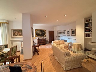 Trilocale in Vendita a Marsciano, 105'000&euro;, 110 m²
