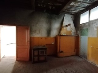 Trilocale in Vendita a Marsciano, 39'000&euro;, 100 m²