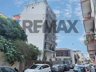 Trilocale in Vendita a Catania, 119'000&euro;, 75 m²
