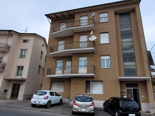 Quadrilocale in Vendita a San Venanzo, 49'000&euro;, 100 m²