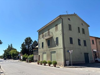 Appartamento in Vendita a Marsciano, 58'000&euro;, 110 m²