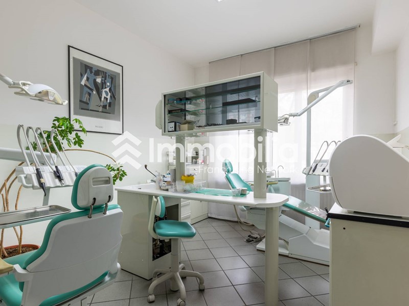 Appartamento in Vendita a Torino, 249'000&euro;, 151 m²