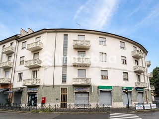 Trilocale in Vendita a Rivoli, 135'000&euro;, 80 m²