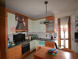 Trilocale in Vendita a Pioltello, 280'000&euro;, 100 m², con Box