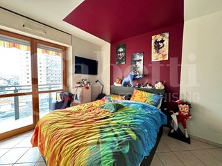 Trilocale in Vendita a Collegno, 179'000&euro;, 73 m², con Box