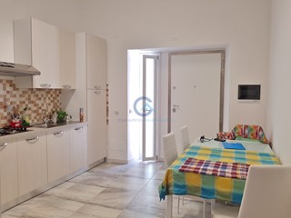 Trilocale in Affitto a Catanzaro, zona Lido Corso, 1'800&euro;, 55 m², arredato