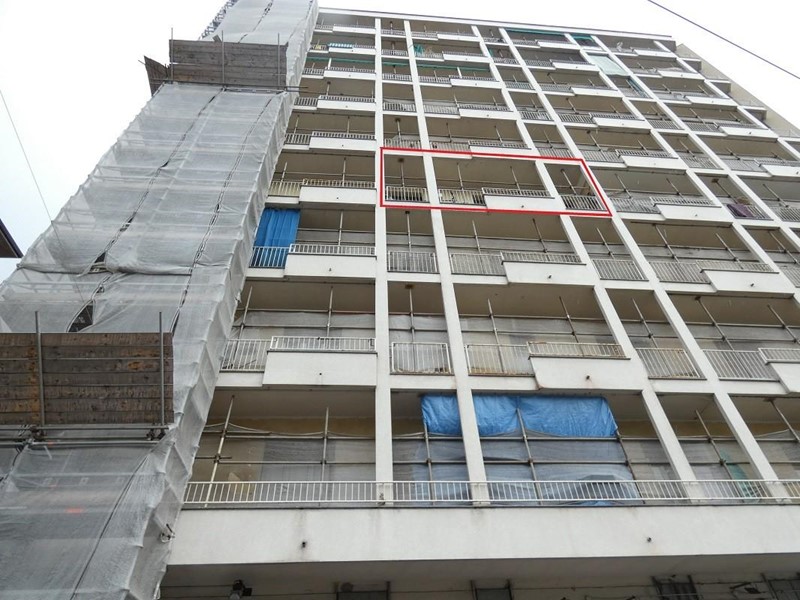 Trilocale in Vendita a Torino, 60'000&euro;, 77 m²