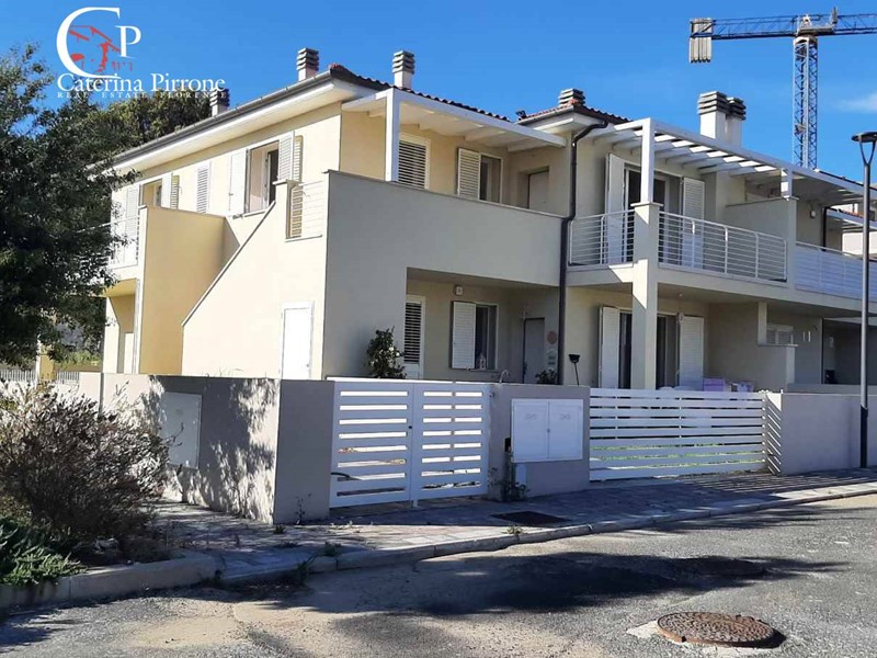Quadrilocale in Vendita a Cecina, 435'000&euro;, 104 m²