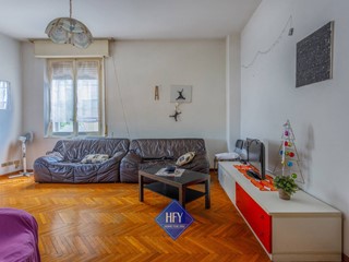 Quadrilocale in Vendita a Parma, 223'000&euro;, 146 m²