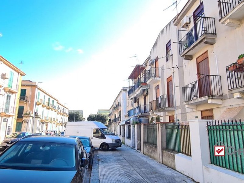 Quadrilocale in Vendita a Messina, 80'000&euro;, 85 m²
