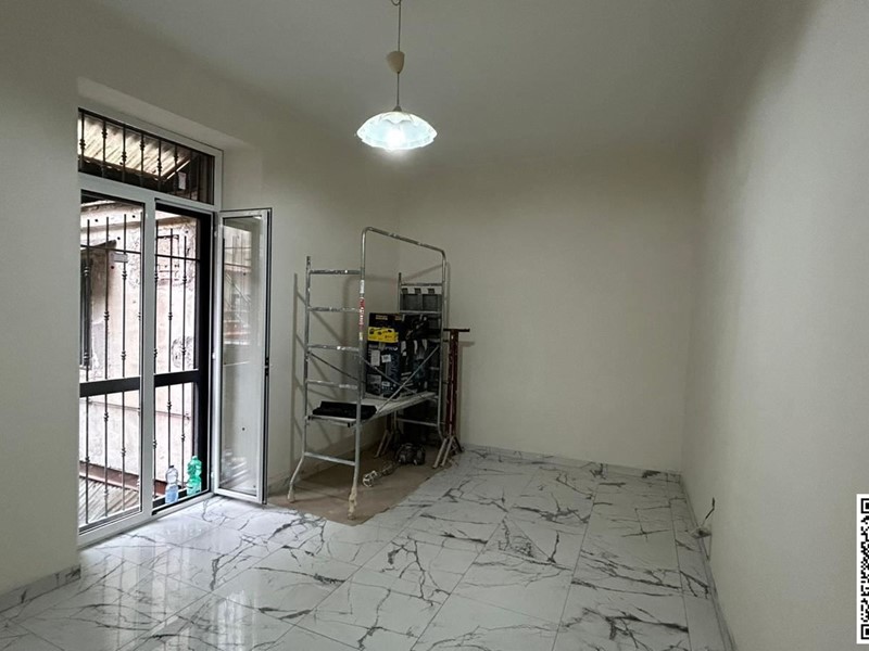 Bilocale in Vendita a Napoli, 100'000&euro;, 45 m²