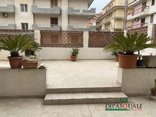 Appartamento in Affitto a Ragusa, 420&euro;, 122 m²
