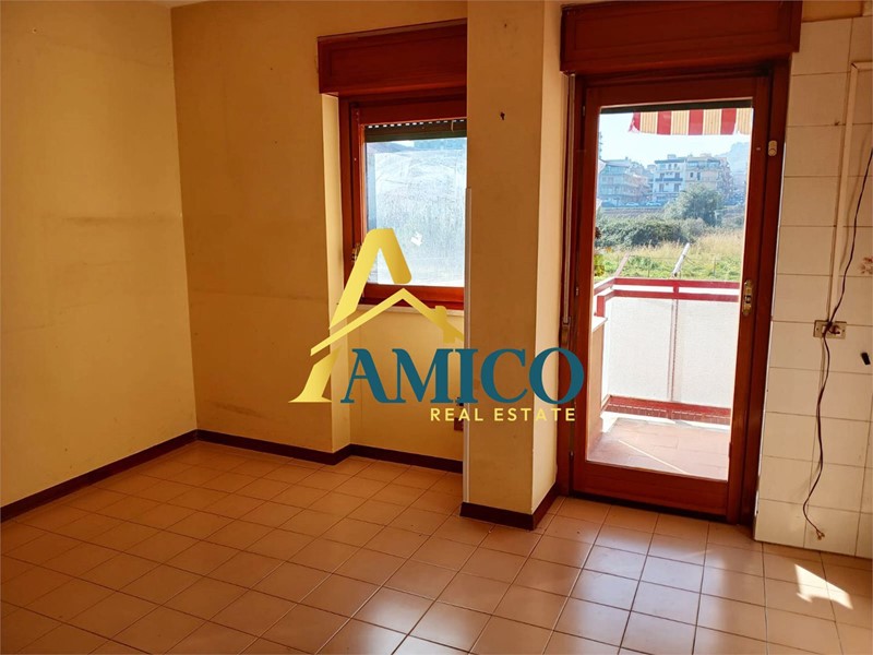 Appartamento in Vendita a Bagheria, 155'000&euro;, 140 m²