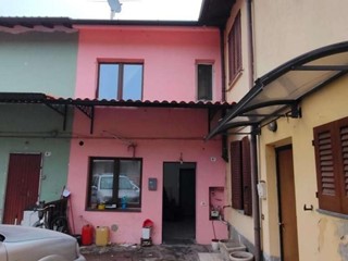 Trilocale in Vendita a Secugnago, 45'562&euro;, 109 m²