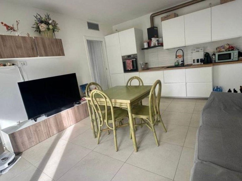 Bilocale in Affitto a Pisa, 1'200&euro;, 70 m², arredato