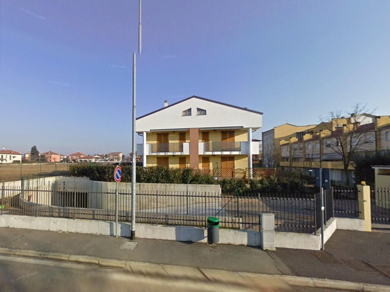 Quadrilocale in Vendita a Busnago, 174'000&euro;, 124 m², con Box