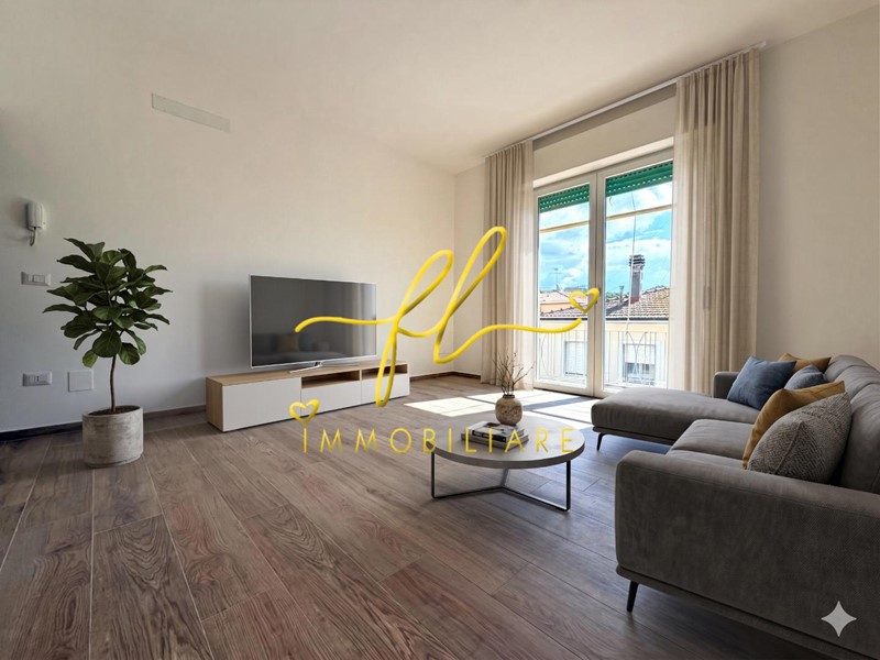 Quadrilocale in Vendita a Cecina, 240'000&euro;, 77 m², con Box