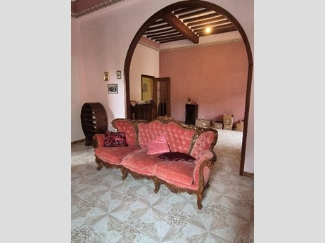 Appartamento in Vendita a Calci, zona Castelmaggiore, 165'000&euro;, 140 m², arredato