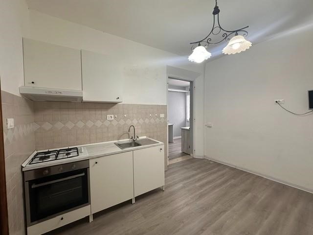 Quadrilocale in Vendita a Pisa, 280'000&euro;, 90 m², con Box