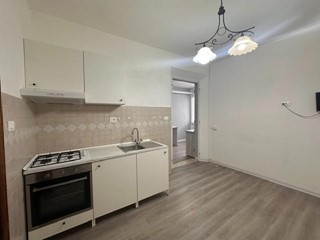 Quadrilocale in Vendita a Pisa, 280'000&euro;, 90 m², con Box