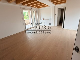Trilocale in Vendita a Treviso, 320'000&euro;, 104 m²