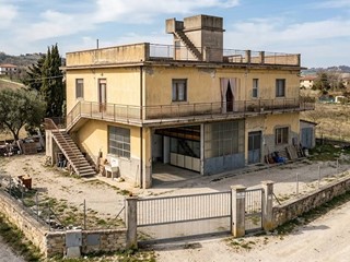 Trilocale in Vendita a Roma, 370'496&euro;, 66 m²
